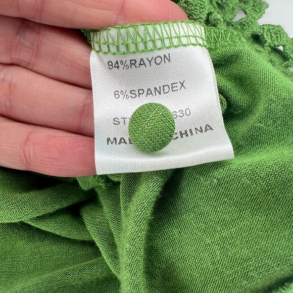 Women’s Boho Appliqué Tank - Picture 6 of 7